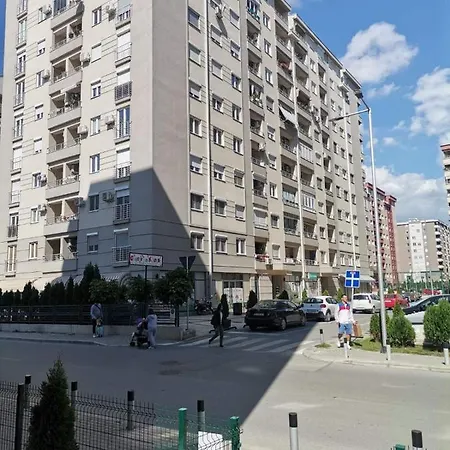 Calla - 22, Suits So Parking Appartement Skopje