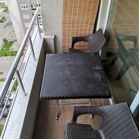 Calla - 22, Suits So Parking * Skopje