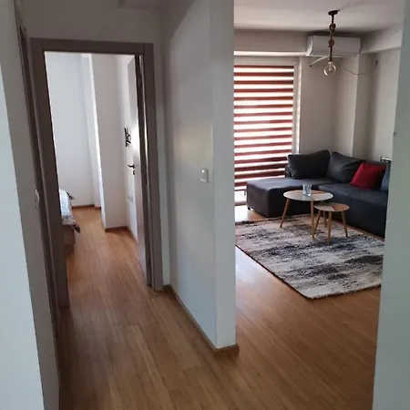 Calla - 22, Suits So Parking Appartement Skopje